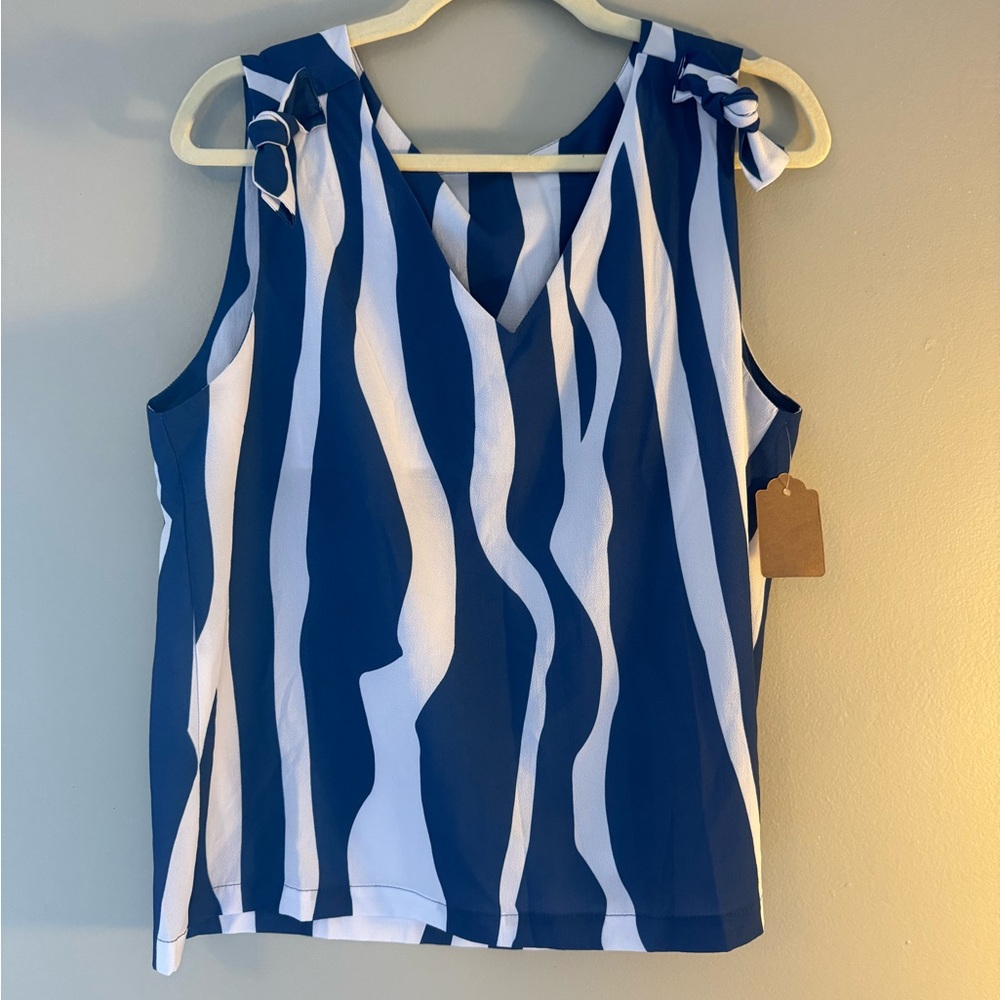 Blue and White Sleeveless Tank Top with Bold Stripes